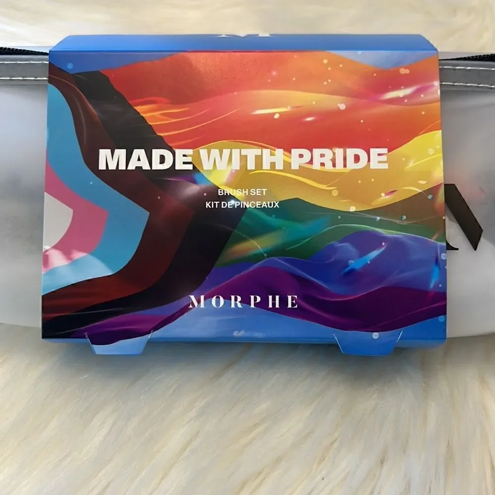 Morphe Made With Pride Limited Edition Full Size Brush Set With Pride Belt Bag